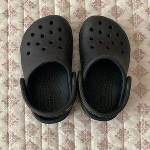Black Crocs toddler size 5